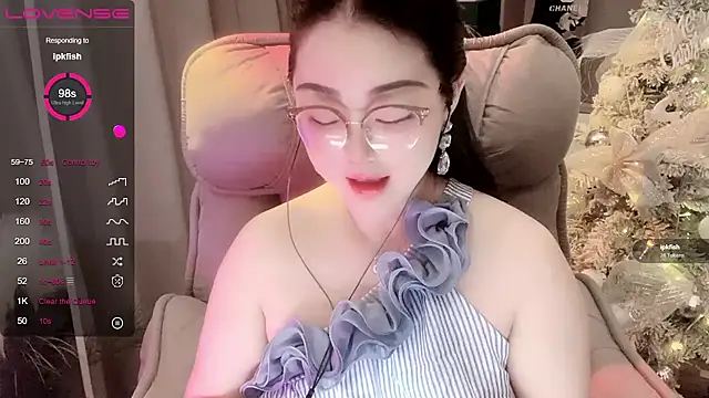 Snapshot of Monica-666888- chatting on April 2026 08:31:01 PM Monica-666888- online show from April 2026 08:31:01 PM