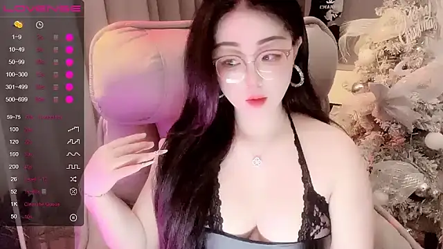 Snapshot of Monica-666888- chatting on April 2026 03:50:02 PM Monica-666888- online show from April 2026 03:50:02 PM