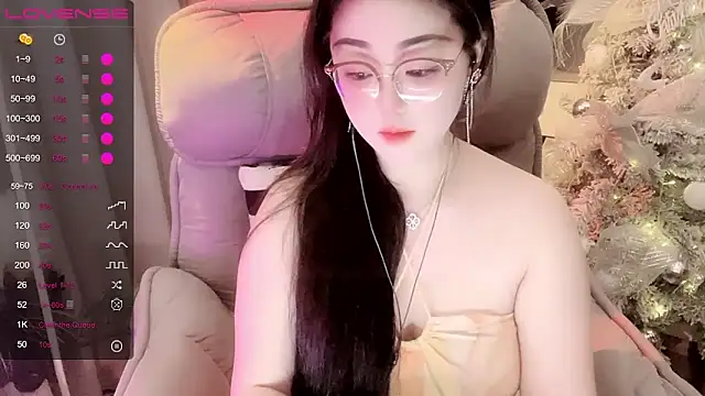 Snapshot of Monica-666888- chatting on April 2026 04:55:01 PM Monica-666888- online show from April 2026 04:55:01 PM