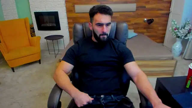 MicahLane online show from November 2025 05:28:02 AM