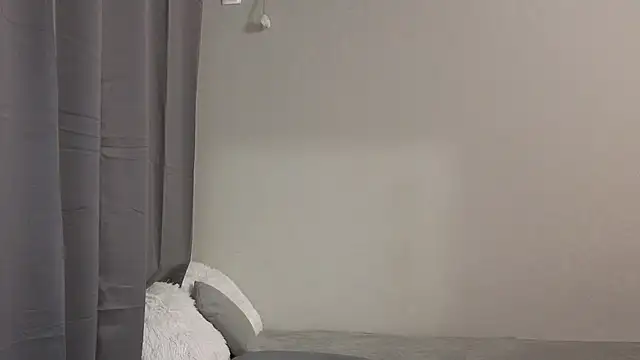 Oliver star boy  online show from November 2025 04:41:02 PM