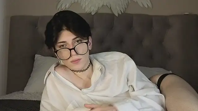 Oliver star boy  online show from January 2026 08:27:01 AM