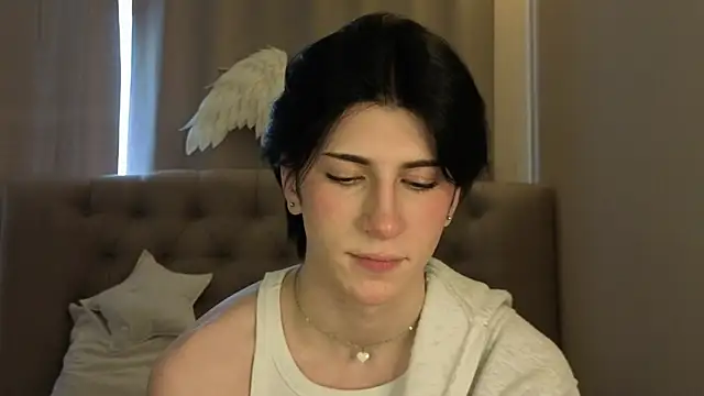 Oliver star boy  online show from April 2026 12:17:01 PM