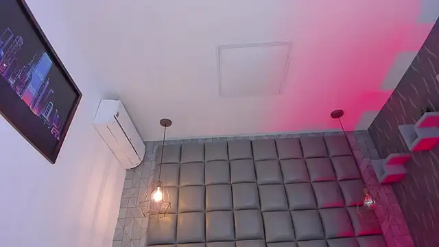 dannavelvet online show from January 2026 12:29:01 PM