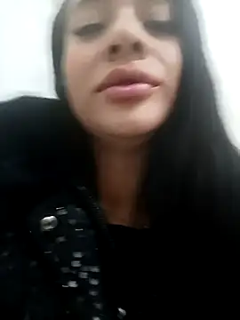 ScarlettParker online show from November 2025 01:00:01 PM