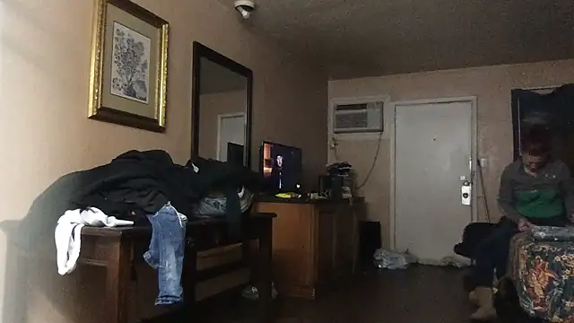 Snapshot of Rayraythegoat chatting on January 2026 06:17:01 AM Rayraythegoat online show from January 2026 06:17:01 AM