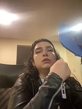 Snapshot of Kloe_Novoa chatting on March 2026 01:06:02 PM Kloe Novoa online show from March 2026 01:06:02 PM