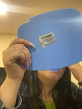 Snapshot of Kloe_Novoa chatting on March 2026 12:16:02 PM Kloe Novoa online show from March 2026 12:16:02 PM