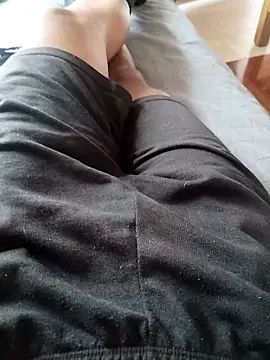 Andres  00 online show from April 2026 05:15:02 PM