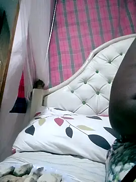 Snapshot of FaithMatsane chatting on October 2025 02:51:02 PM FaithMatsane online show from October 2025 02:51:02 PM