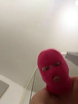 grossebite12335 online show from December 2025 10:43:01 AM