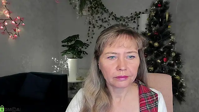 Carla Vogue online show from December 2025 10:57:02 AM