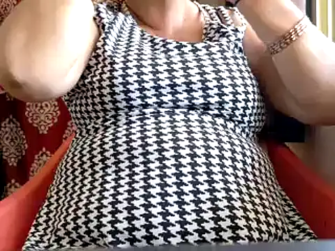 Snapshot of TABOOBREAKERS chatting on May 2026 03:59:01 AM TABOOBREAKERS online show from May 2026 03:59:01 AM