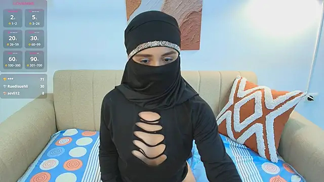 Lailaa lush online show from November 2025 08:13:02 AM