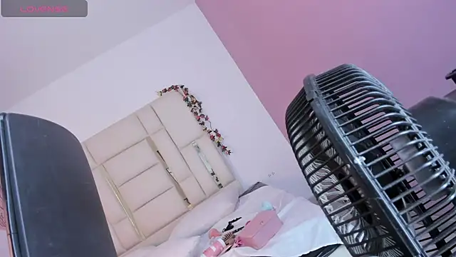 Maxxine VX online show from November 2025 08:35:01 AM