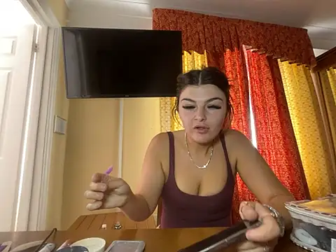 rosie-hipstergal online show from June 2026 01:46:01 PM