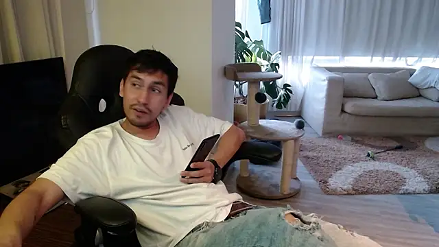 cowboy co online show from November 2025 10:34:02 PM