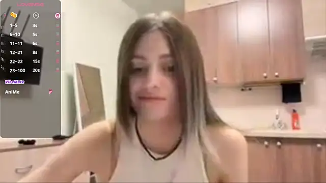 AidaGloshen online show from November 2025 04:11:02 PM