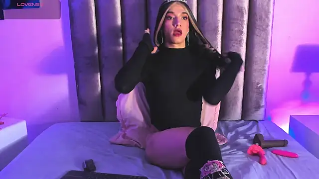 Snapshot of Samy_Johnson1 chatting on October 2025 08:10:01 PM Samy Johnson1 online show from October 2025 08:10:01 PM