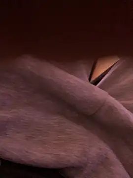 Unique-Man online show from November 2025 12:19:02 PM