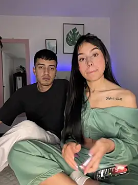 Snapshot of BIJOU_SECRET chatting on February 2026 04:18:02 AM BIJOU SECRET online show from February 2026 04:18:02 AM