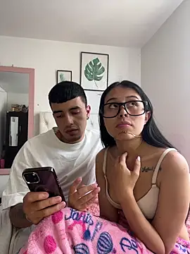 Snapshot of BIJOU_SECRET chatting on March 2026 08:11:01 PM BIJOU SECRET online show from March 2026 08:11:01 PM