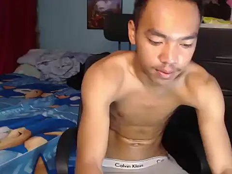 slimraz02 online show from February 2026 02:21:01 AM