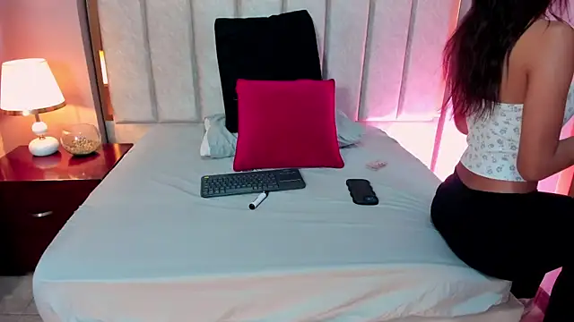 KeimyWilde online show from December 2025 06:27:01 PM