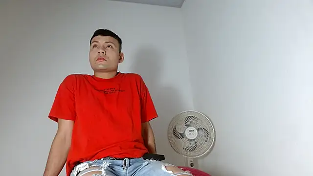 angel666smit online show from April 2026 12:16:02 PM