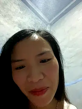 Snapshot of Yunzang chatting on October 2025 10:44:02 PM Yunzang online show from October 2025 10:44:02 PM