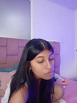 Snapshot of YeseniaRodriguez3 chatting on June 2026 12:44:02 PM YeseniaRodriguez3 online show from June 2026 12:44:02 PM