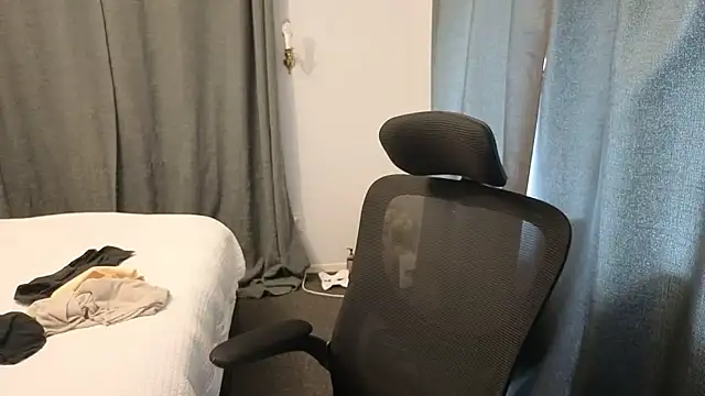 Snapshot of john_clarisa chatting on January 2026 04:17:02 AM john clarisa online show from January 2026 04:17:02 AM