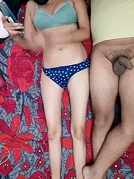 couple-open-enjoy online show from May 2026 12:13:01 PM
