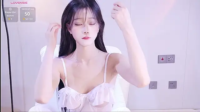 xiaoxi---n online show from June 2026 05:31:02 AM