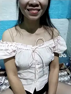 Donatella28 online show from March 2026 12:32:01 PM