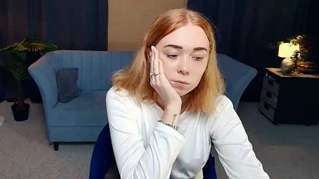 AddieOsler online show from November 2025 08:16:01 PM