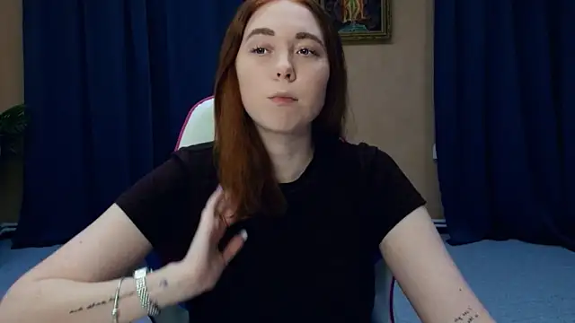 Snapshot of AddieOsler chatting on April 2026 07:34:01 PM AddieOsler online show from April 2026 07:34:01 PM