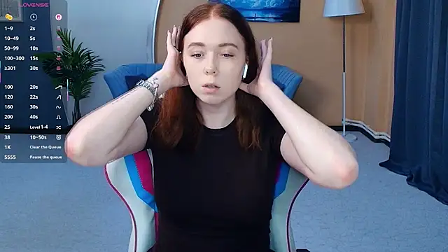 Snapshot of AddieOsler chatting on May 2026 07:53:02 PM AddieOsler online show from May 2026 07:53:02 PM