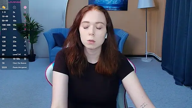 Snapshot of AddieOsler chatting on May 2026 07:56:01 PM AddieOsler online show from May 2026 07:56:01 PM