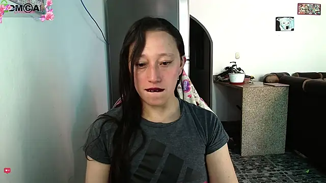Snapshot of Sunshine_e chatting on May 2026 07:09:01 PM Sunshine e online show from May 2026 07:09:01 PM