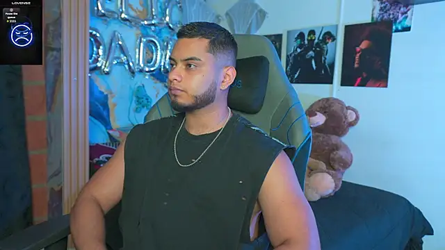 Tiler wolker online show from February 2026 03:25:01 AM