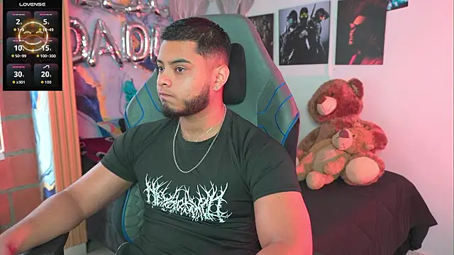 Tiler wolker online show from March 2026 07:17:02 PM