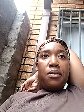 BabyJee012 online show from November 2025 01:32:02 PM