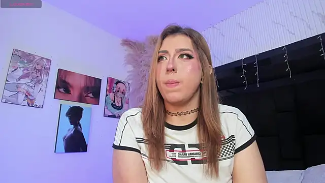 JanneBlossom  online show from April 2026 09:43:01 PM