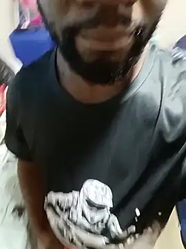 shoodly99 online show from February 2026 01:24:01 AM