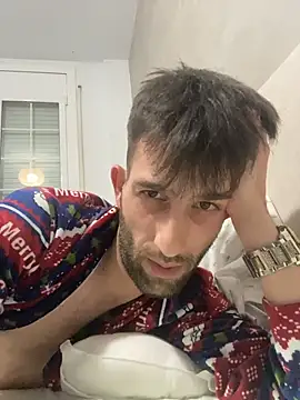 Snapshot of Dondeloquieras4 chatting on February 2026 12:52:02 AM Dondeloquieras4 online show from February 2026 12:52:02 AM