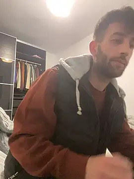 Snapshot of Dondeloquieras4 chatting on February 2026 03:07:02 AM Dondeloquieras4 online show from February 2026 03:07:02 AM