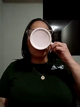 Angie milf50 online show from November 2025 03:18:02 AM