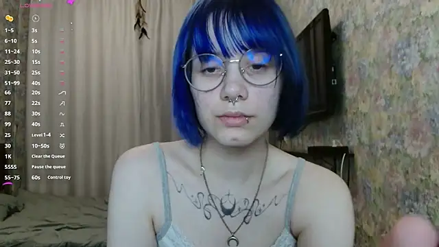 Snapshot of KellePourier chatting on February 2026 06:09:01 PM KellePourier online show from February 2026 06:09:01 PM