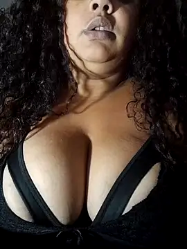 Snapshot of safirahot69 chatting on November 2025 03:28:01 AM safirahot69 online show from November 2025 03:28:01 AM